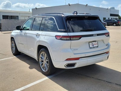 2025 Jeep Grand Cherokee Summit