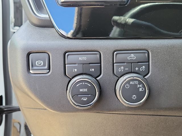2025 Chevrolet Silverado 1500 LT LT1