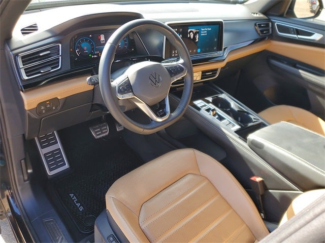 2024 Volkswagen Atlas Cross Sport 2.0T SEL R-Line