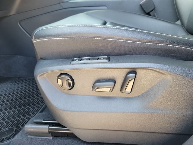 2023 Volkswagen Atlas SEL