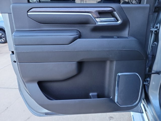 2024 Chevrolet Silverado 2500HD LTZ - Photo 15