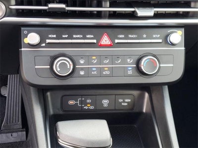 2026 Hyundai TUCSON SE