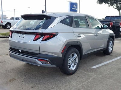 2026 Hyundai TUCSON SE