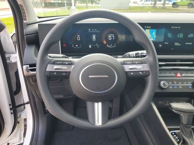 2026 Hyundai TUCSON SE