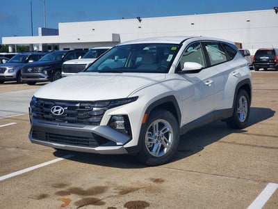 2026 Hyundai TUCSON SE