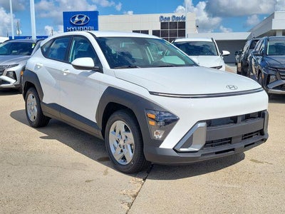 2027 Hyundai KONA SE