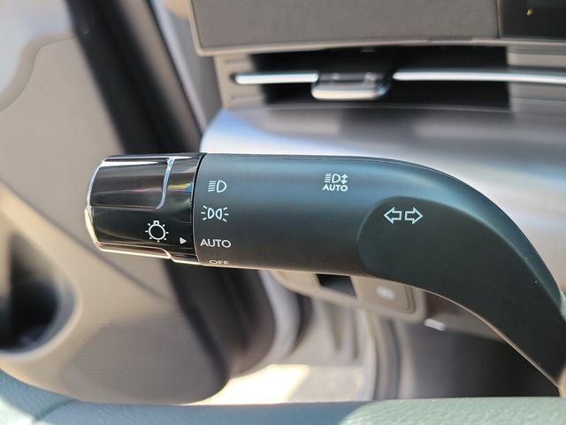 2027 Hyundai KONA SE