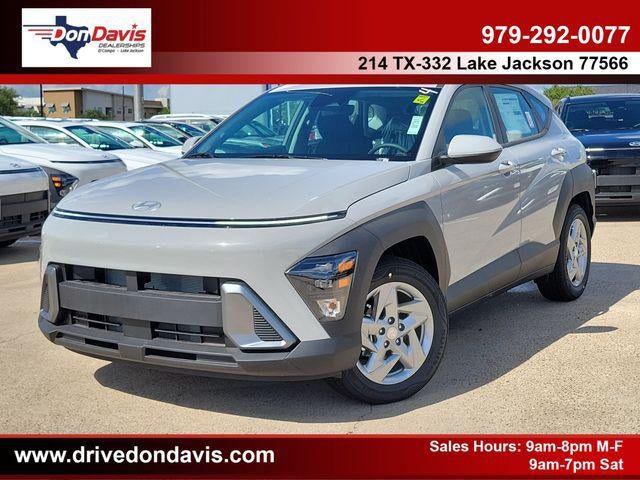 2027 Hyundai KONA SE