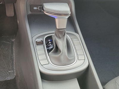 2027 Hyundai KONA SE