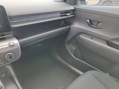 2027 Hyundai KONA SE