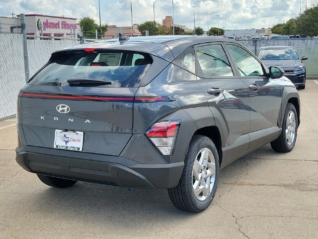 2027 Hyundai KONA SE