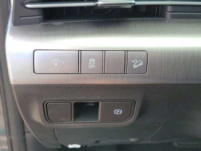 2027 Hyundai KONA SE