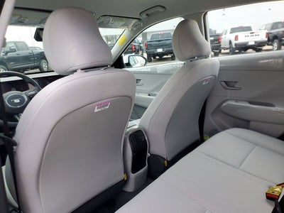 2026 Hyundai KONA SE