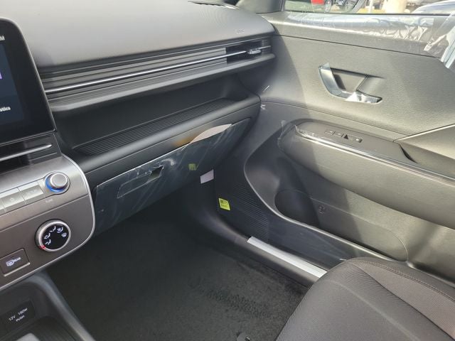 2027 Hyundai KONA SE