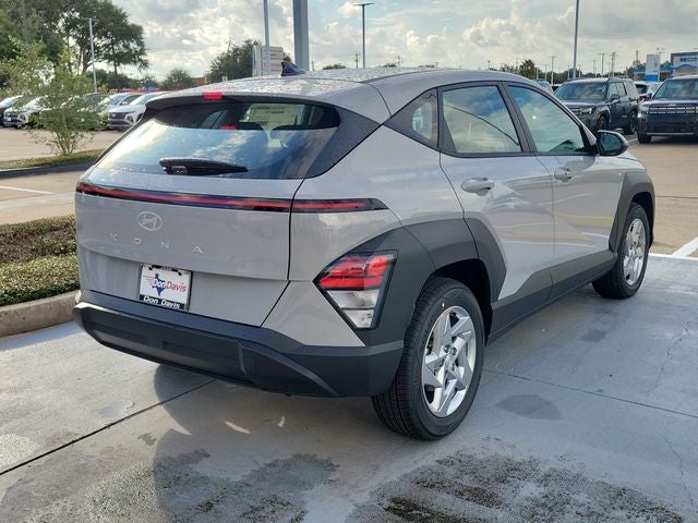 2027 Hyundai KONA SE