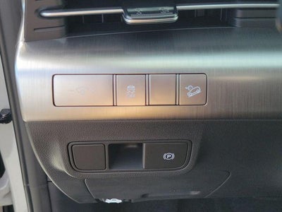 2027 Hyundai KONA SE
