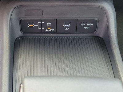 2027 Hyundai KONA SE