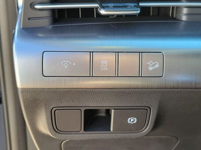 2027 Hyundai KONA SE