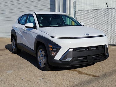 2027 Hyundai KONA SE