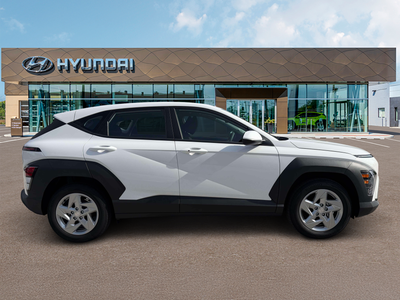 2027 Hyundai KONA SE