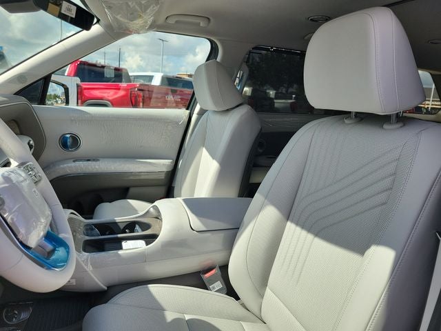 2027 Hyundai PALISADE SEL 7 Passenger