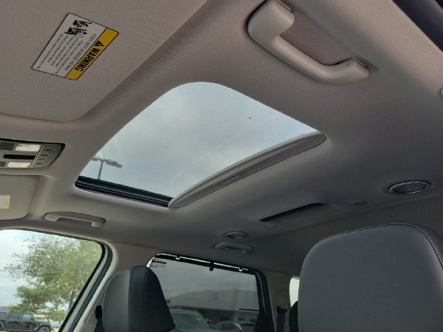 2027 Hyundai PALISADE SEL Premium 7 Passenger