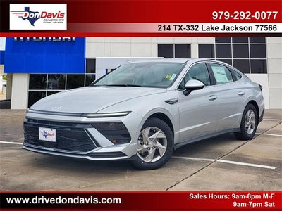 2025 Hyundai SONATA SE