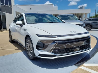 2026 Hyundai SONATA HYBRID SEL