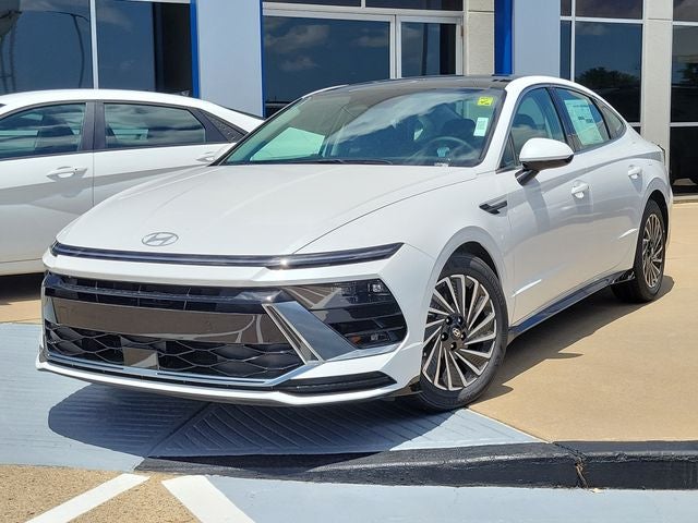 2026 Hyundai SONATA HYBRID SEL