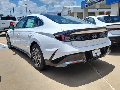 2026 Hyundai SONATA HYBRID SEL