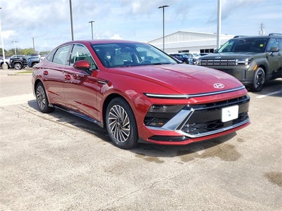 2025 Hyundai SONATA HYBRID SEL