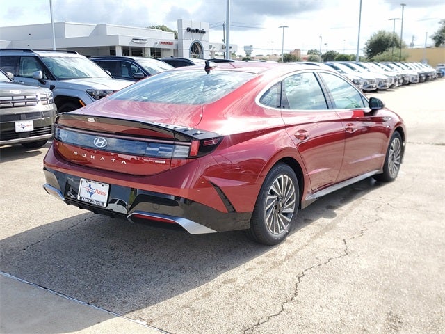 2025 Hyundai SONATA HYBRID SEL