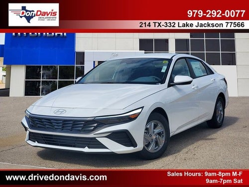 2026 Hyundai ELANTRA SE
