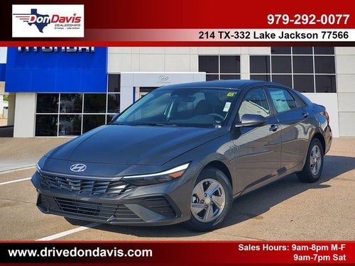 2026 Hyundai ELANTRA SE