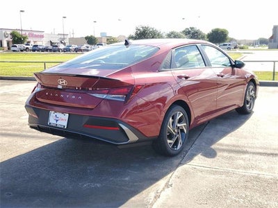 2025 Hyundai ELANTRA SEL Sport