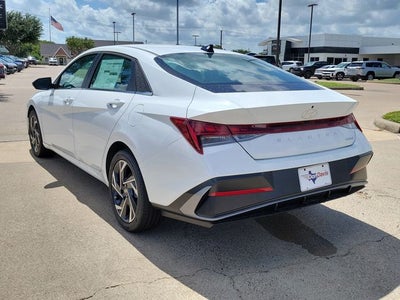 2026 Hyundai ELANTRA Limited