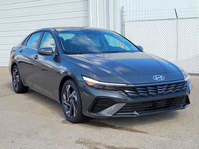 2026 Hyundai ELANTRA Limited
