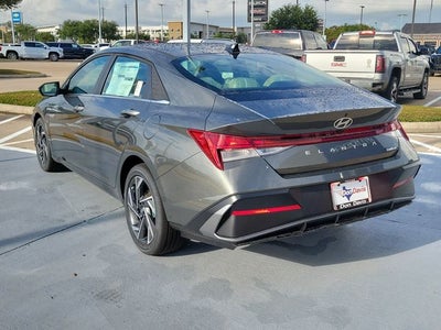 2026 Hyundai ELANTRA Limited