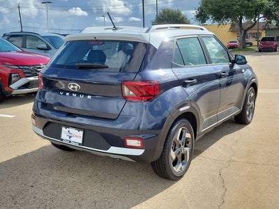 2026 Hyundai VENUE SEL