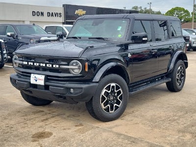 2024 Ford Bronco Outer Banks