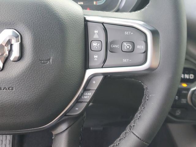 2026 RAM 1500 Big Horn Crew Cab 4x4 5'7' Box