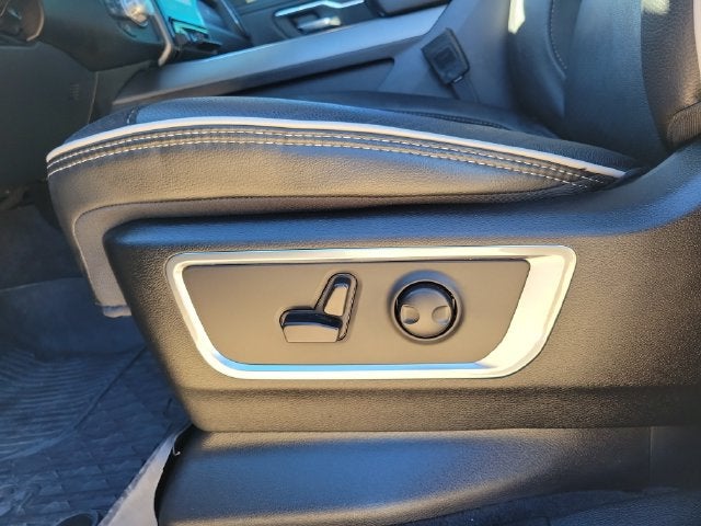 2025 RAM 1500 Laramie Crew Cab 4x4 5'7' Box