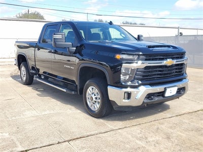 2025 Chevrolet Silverado 2500HD 4WD Crew Cab Standard Bed LT
