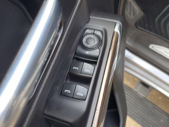 2021 Chevrolet Silverado 1500 4WD Crew Cab Short Bed RST