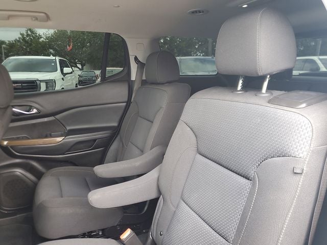 2022 GMC Acadia FWD SLE