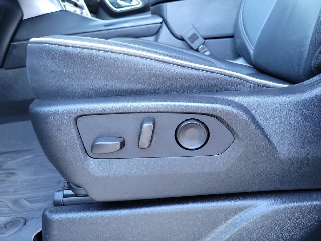 2024 GMC Yukon XL 2WD SLT