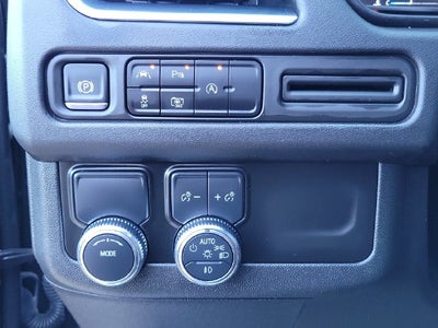 2024 GMC Yukon XL 2WD SLT