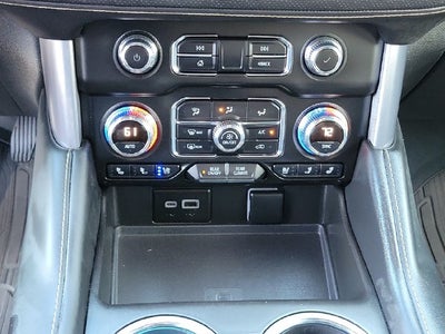 2024 GMC Yukon XL 2WD SLT