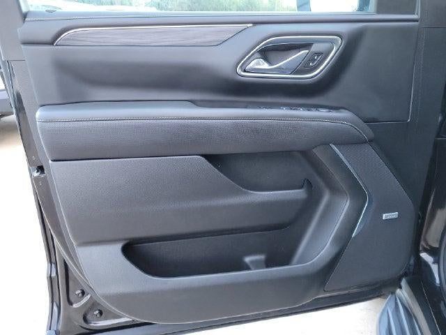 2024 GMC Yukon XL 2WD SLT
