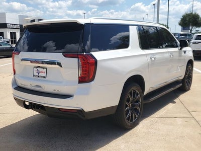 2021 GMC Yukon XL 4WD SLT